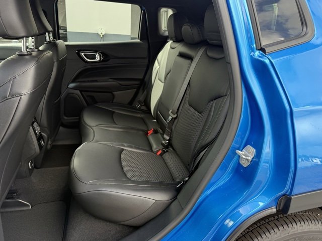 New 2026 Jeep Compass Latitude image 14