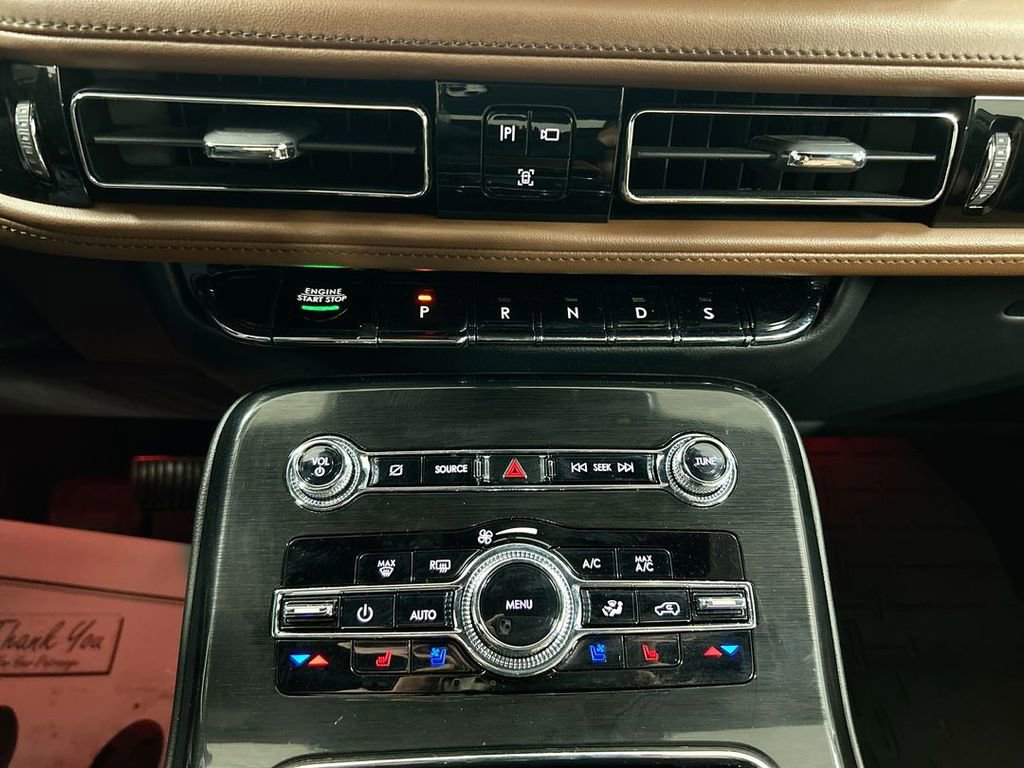 Used 2023 Lincoln Nautilus Reserve w/ Equipment Group 202A image 18