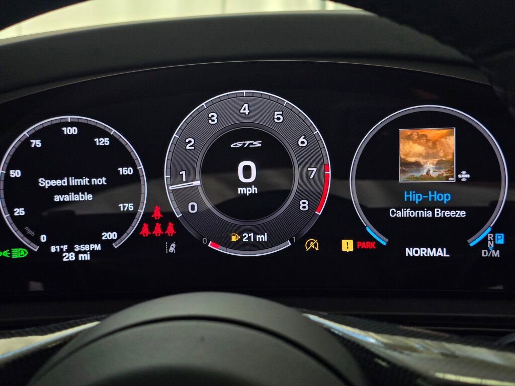 New 2025 Porsche Cayenne GTS image 28