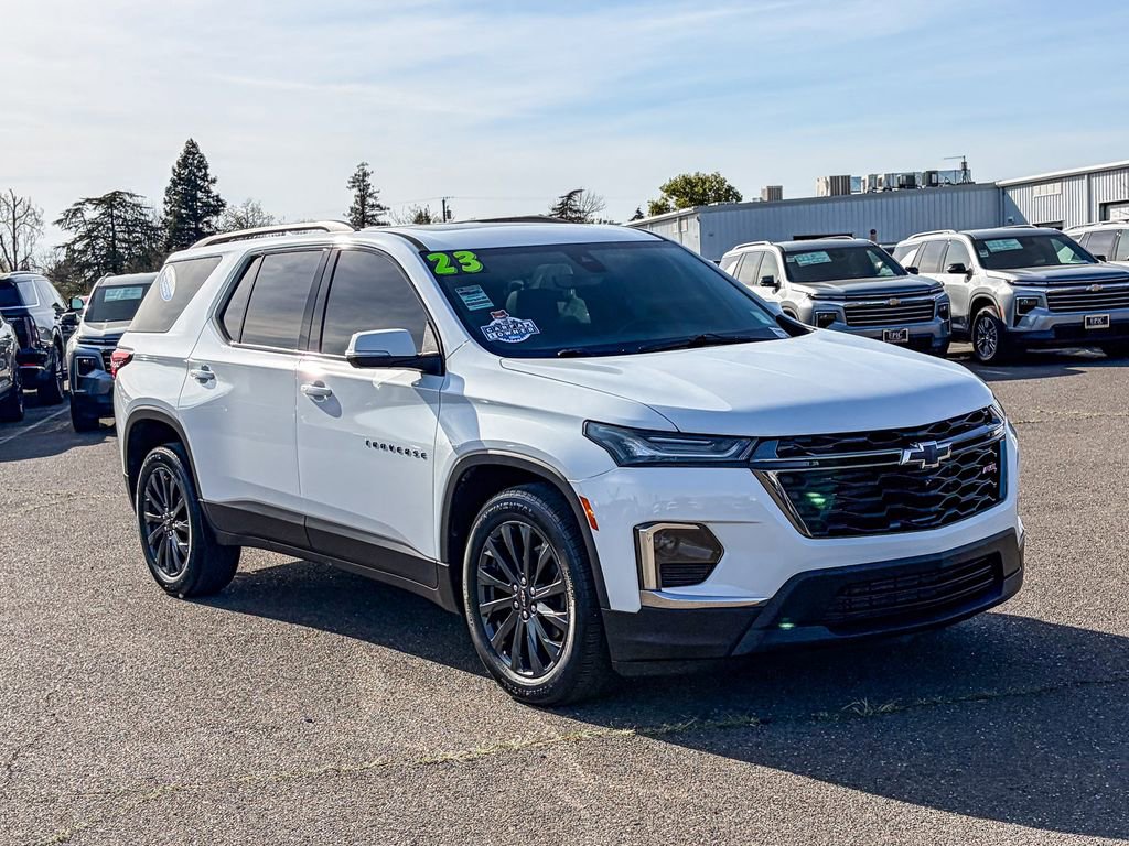 Certified 2023 Chevrolet Traverse RS image 5