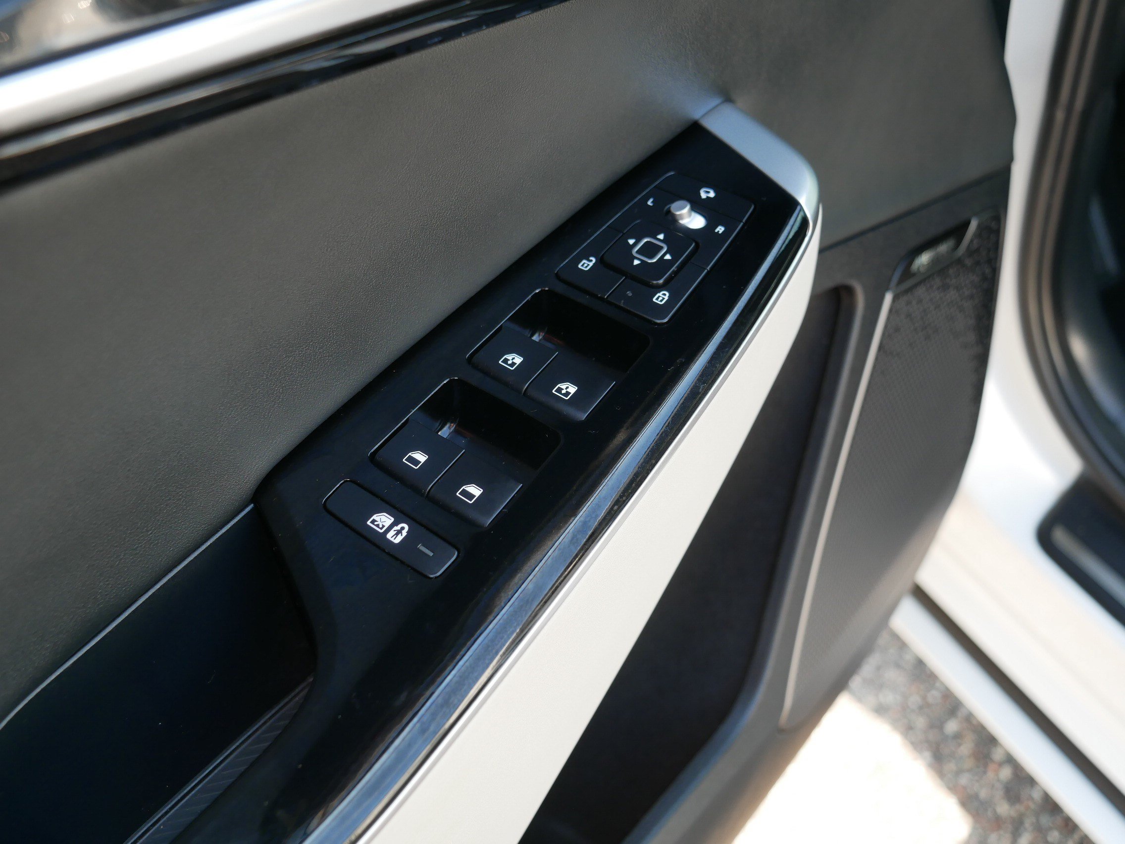 Certified 2023 Kia EV6 GT-Line AWD/4WD image 19