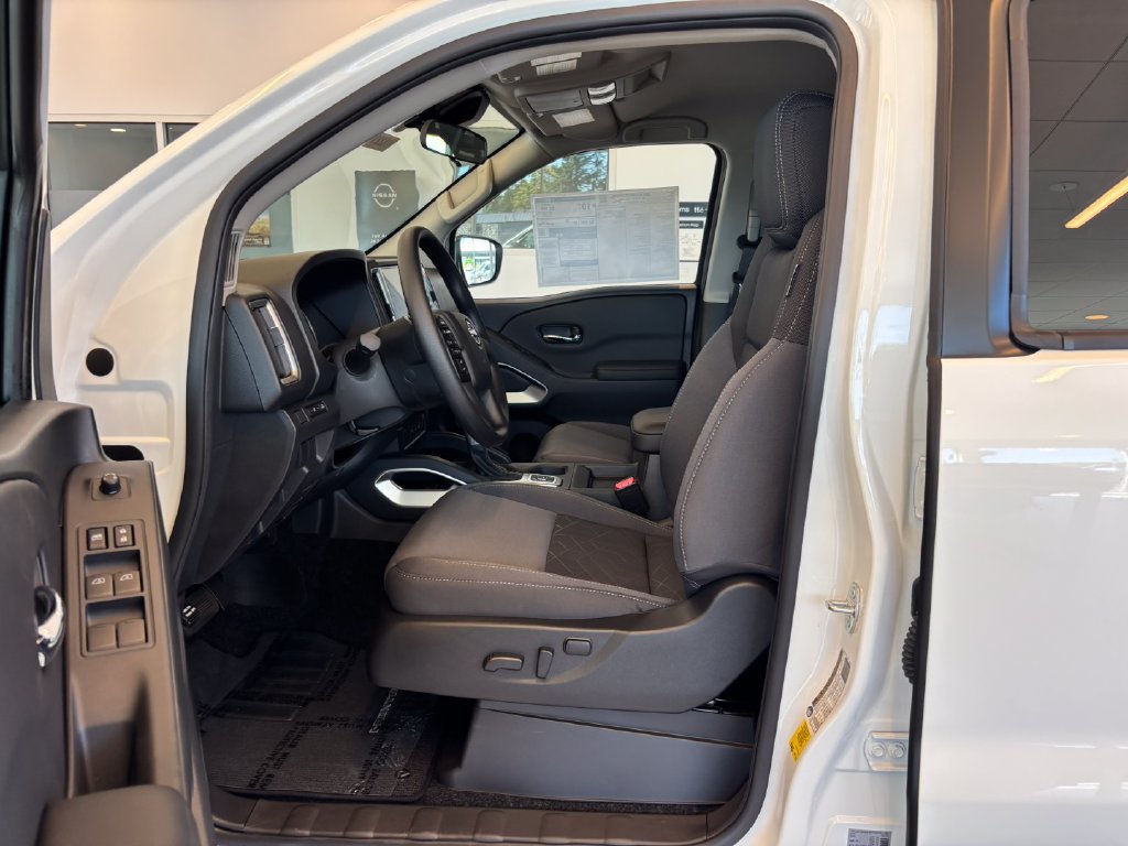 New 2026 Nissan Frontier SV w/ Tow Package AWD/4WD image 14