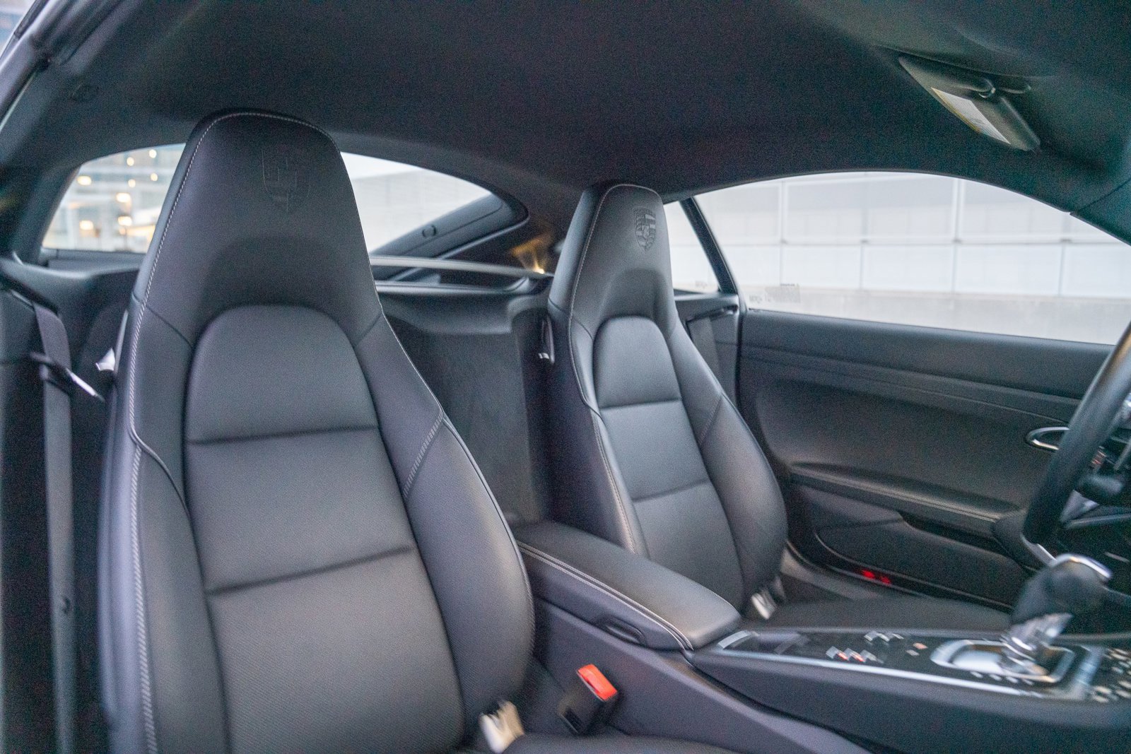 Used 2024 Porsche 718 Cayman image 25