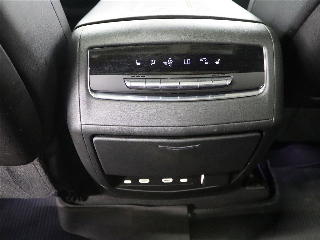 Used 2021 Cadillac Escalade Sport w/ Driver Assist Tech Package image 20