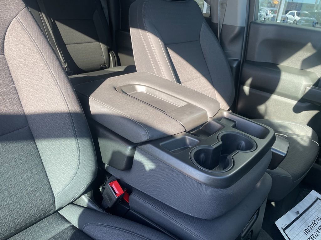 Used 2022 Chevrolet Silverado 1500 Custom image 25