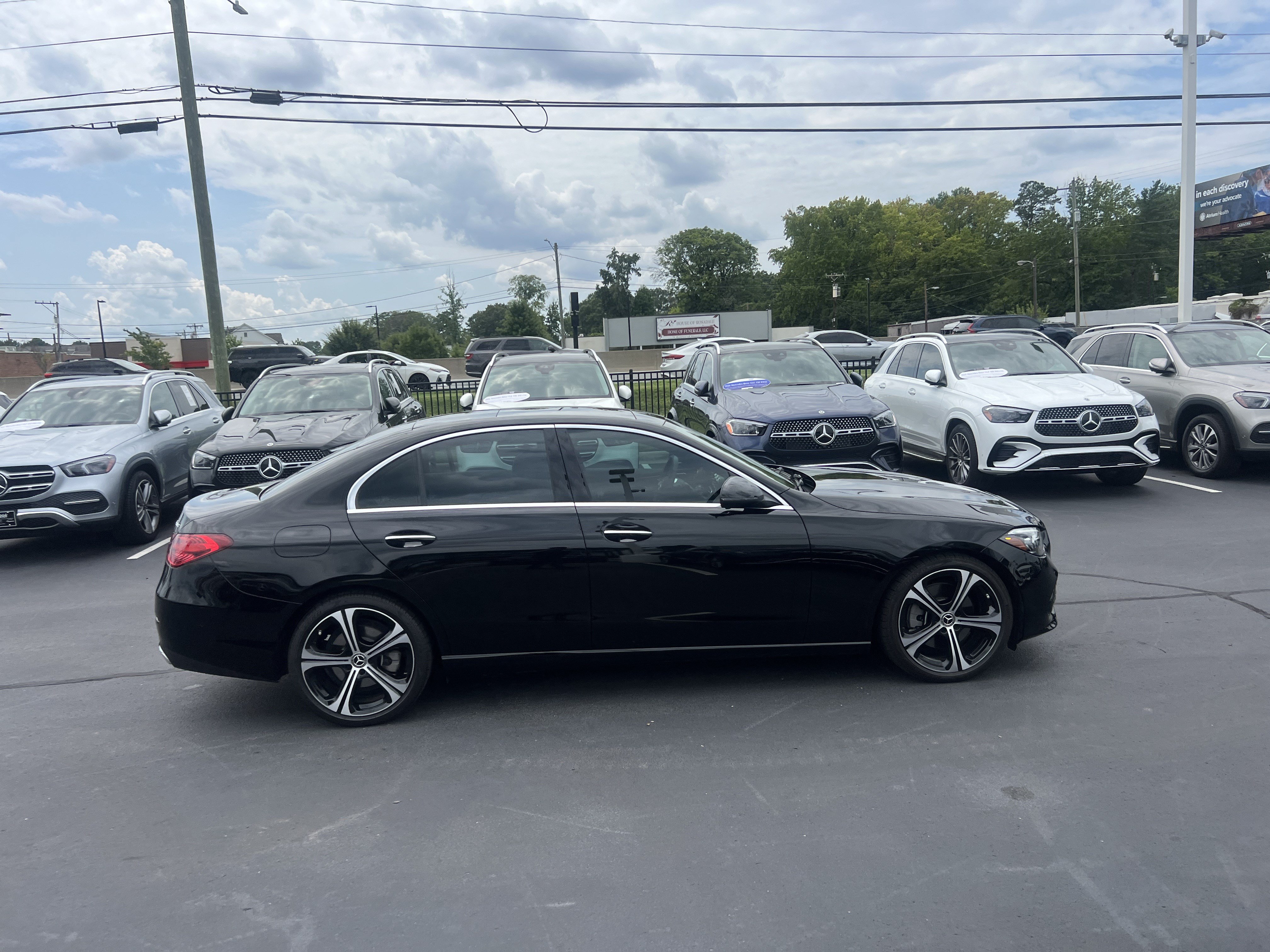 Certified 2025 Mercedes-Benz C 300 4MATIC Sedan image 12