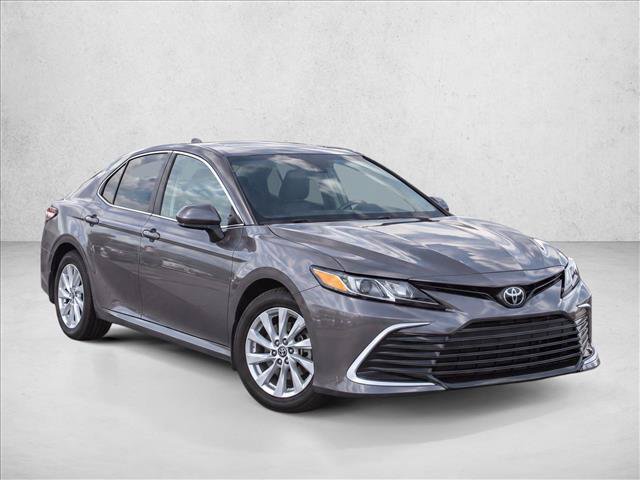 Used 2024 Toyota Camry LE FWD image 3