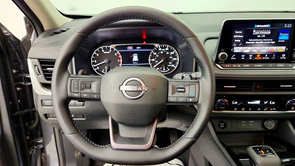 Used 2026 Nissan Rogue SV FWD image 13