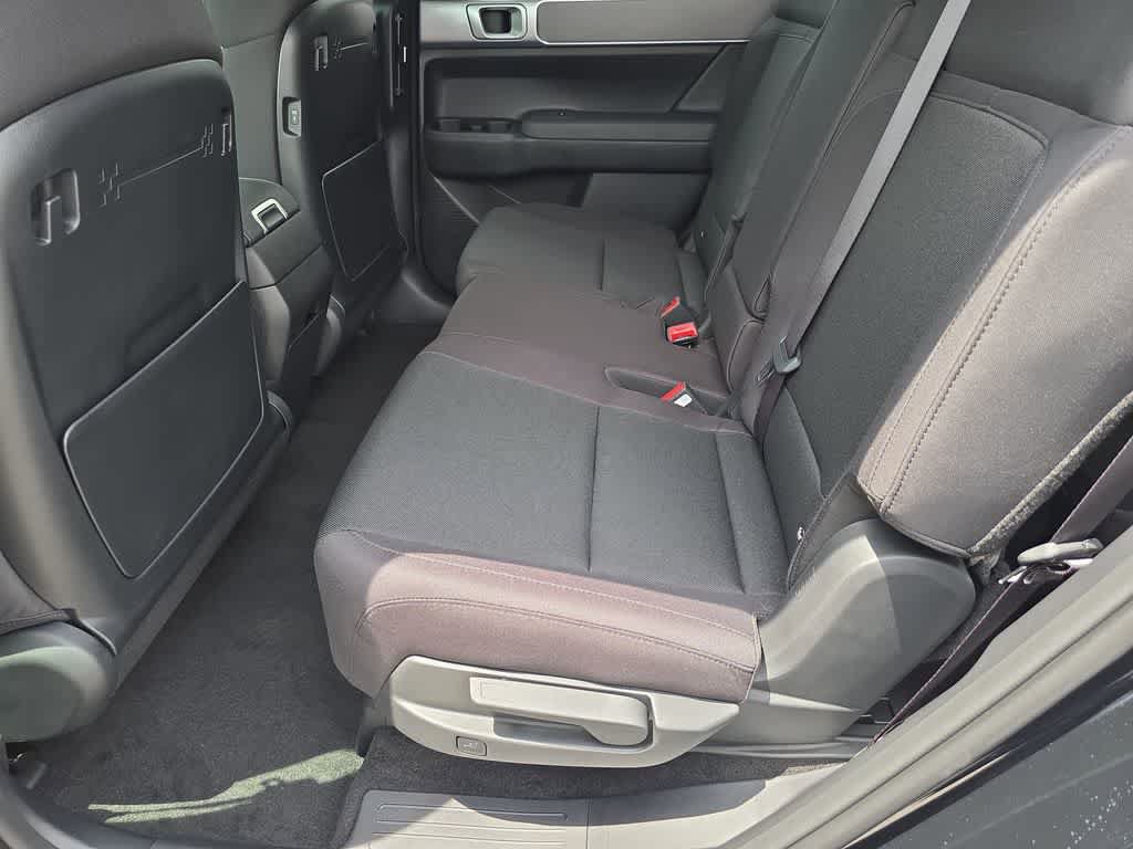 New 2026 Hyundai Santa Fe SE FWD image 19