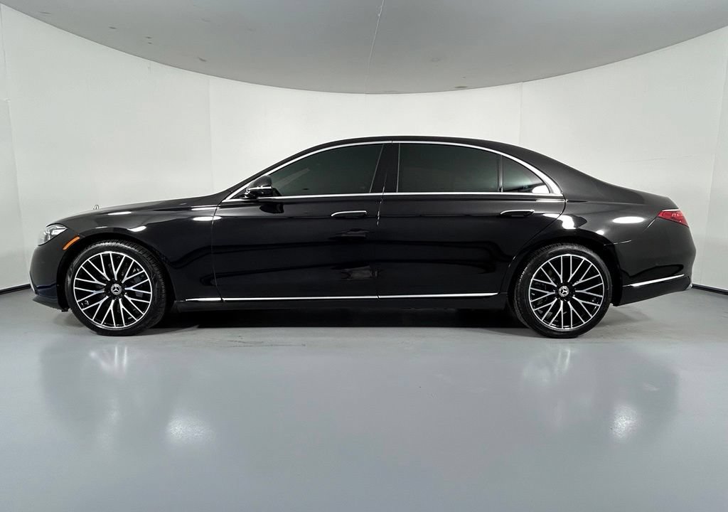 Used 2021 Mercedes-Benz S 580 4MATIC Sedan image 4