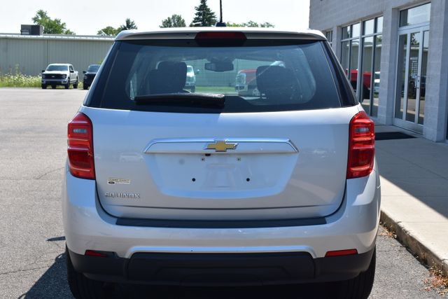 Used 2017 Chevrolet Equinox LS FWD image 8