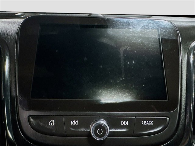 Used 2022 Chevrolet Equinox RS w/ Infotainment Package image 12