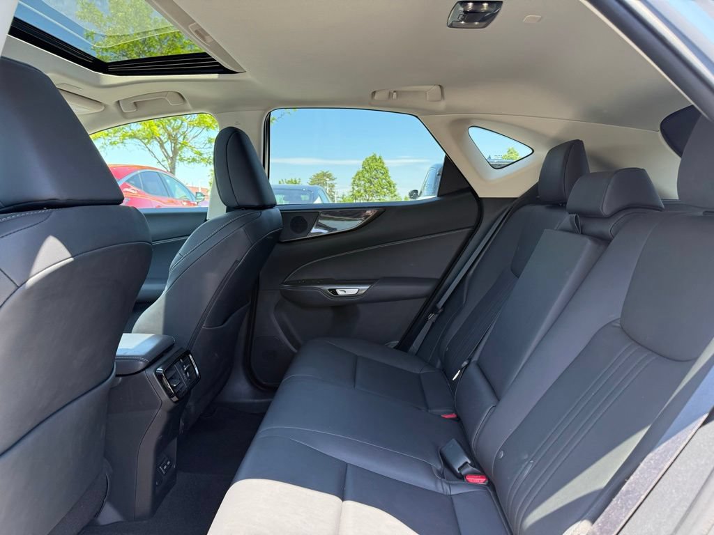 Used 2025 Lexus NX 350 AWD w/ Accessory Package (2T) image 14