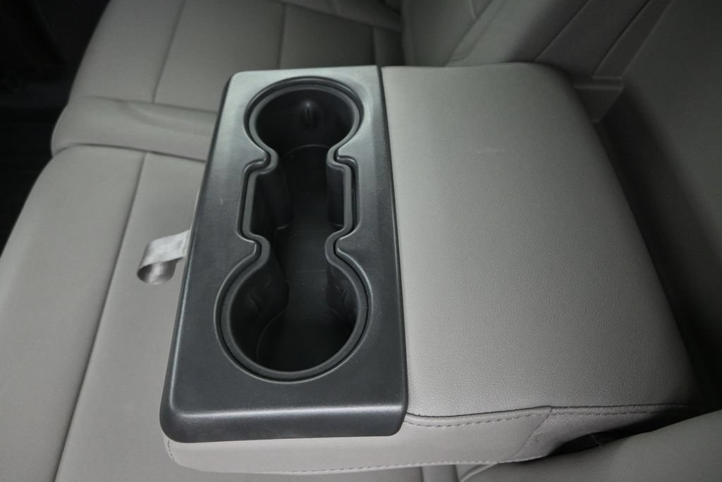 Used 2024 GMC Sierra 1500 SLT AWD/4WD image 19