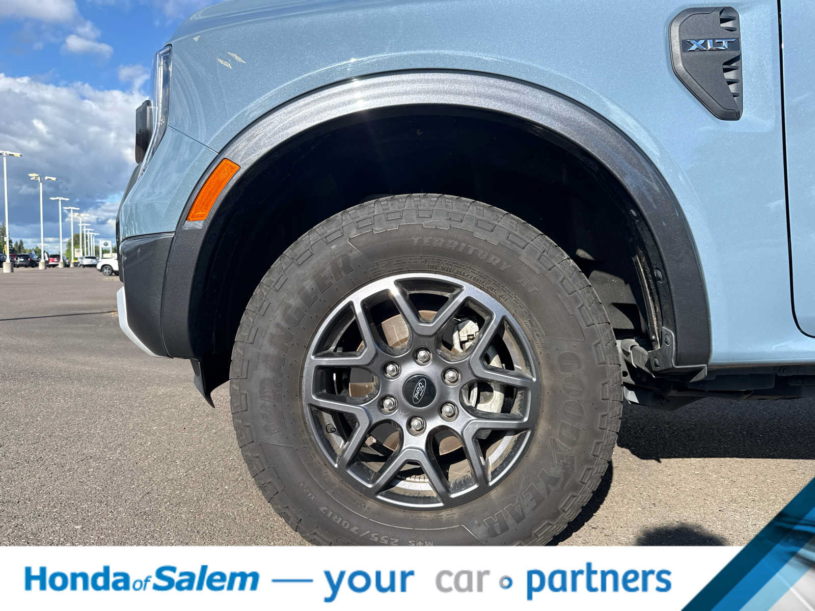 Used 2024 Ford Ranger XLT w/ Trailer Tow Package AWD/4WD image 8