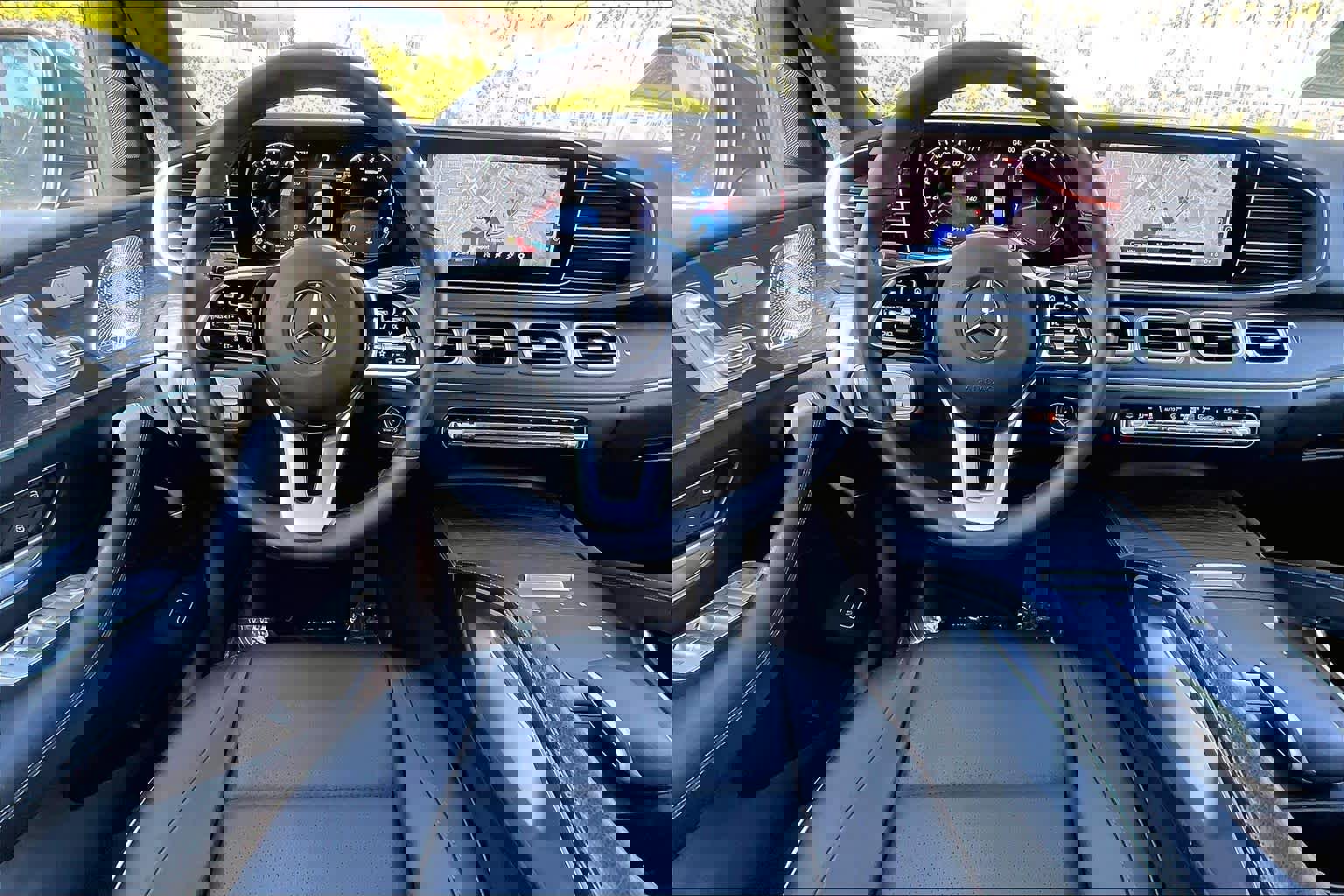 Used 2023 Mercedes-Benz GLE 350 4MATIC image 5