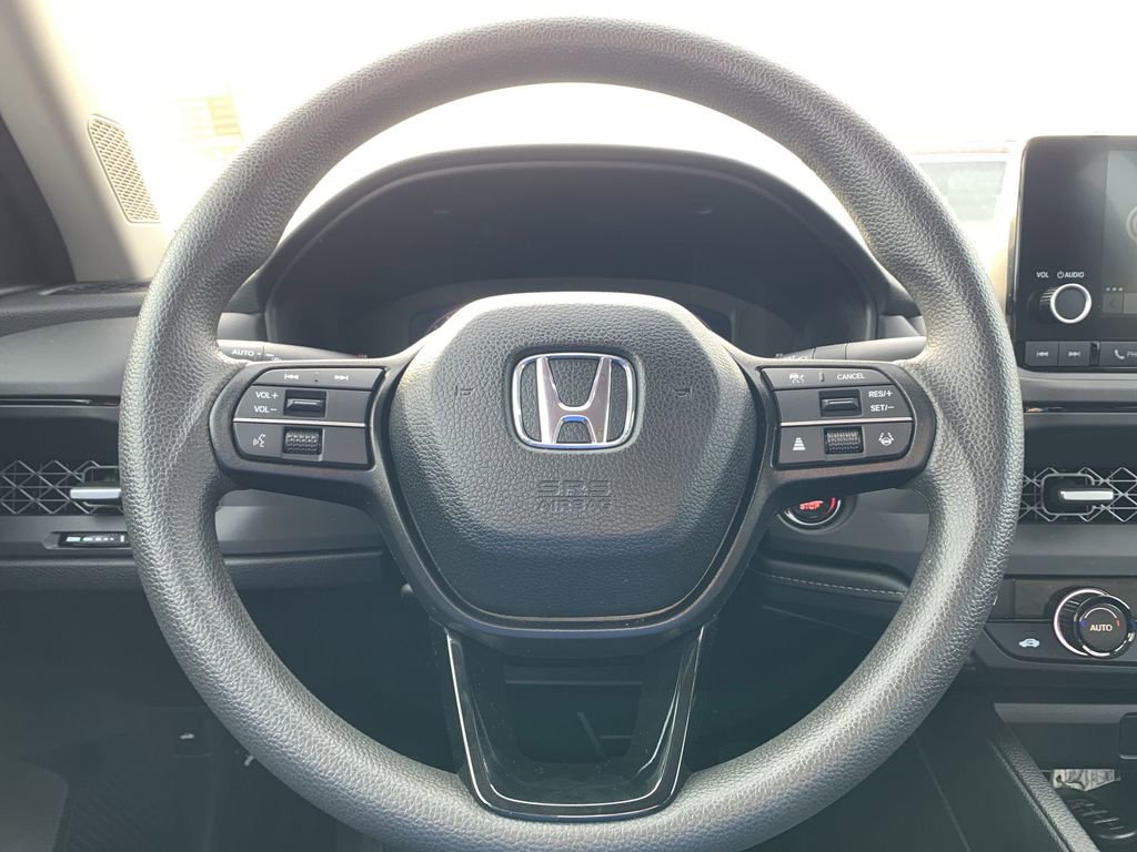 Used 2024 Honda Accord EX image 11