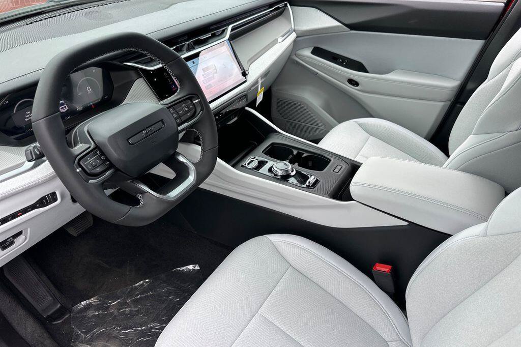 New 2026 Jeep Cherokee Laredo AWD/4WD image 10