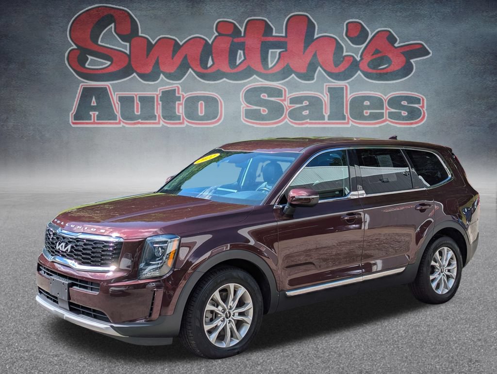 Used 2022 Kia Telluride LX AWD/4WD image 3
