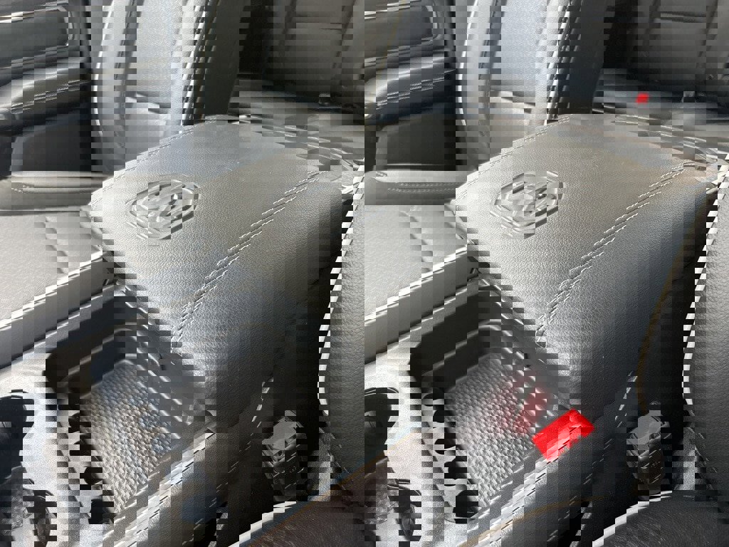 New 2025 RAM 1500 Laramie image 28