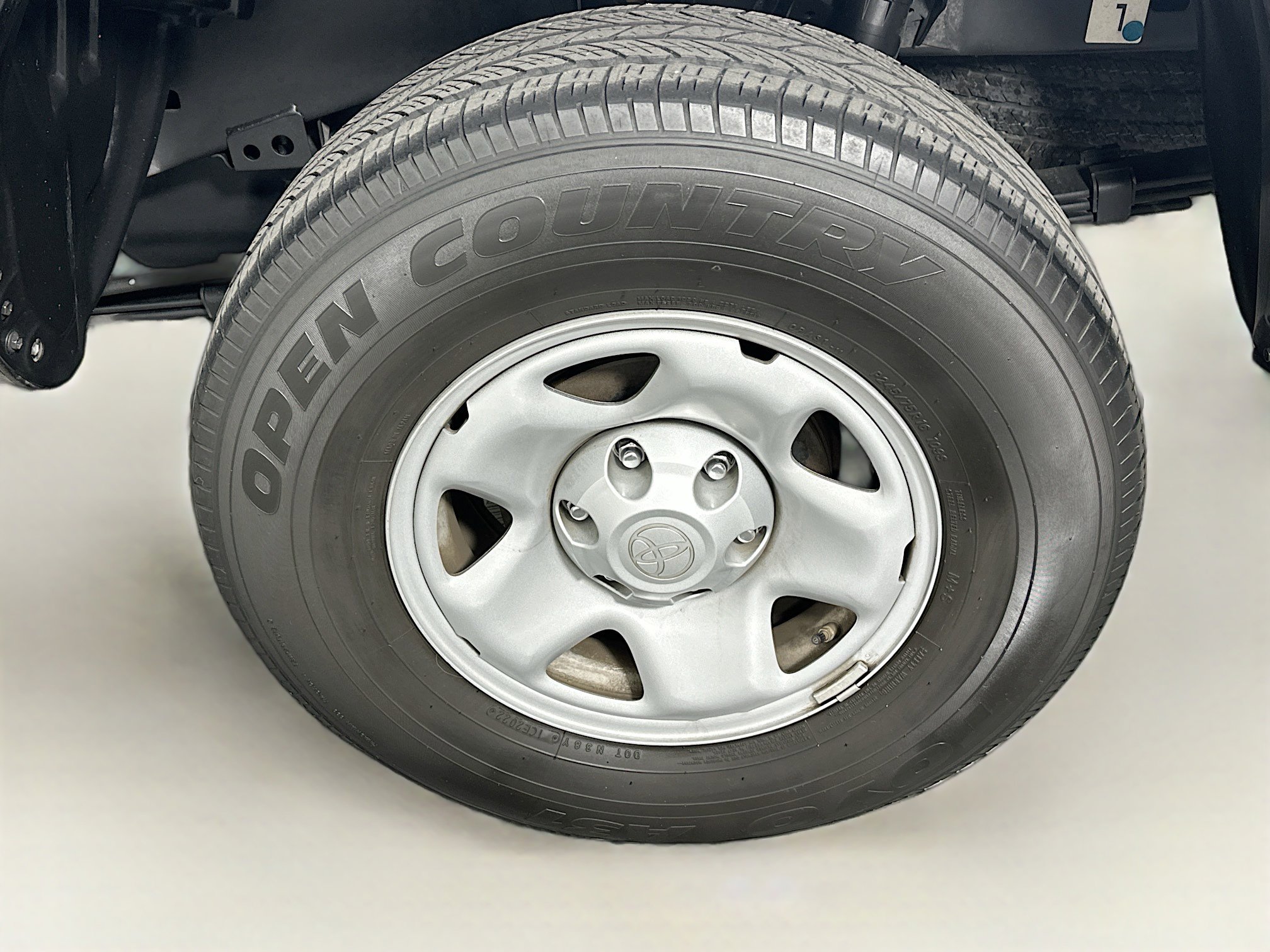 Used 2023 Toyota Tacoma SR RWD image 11