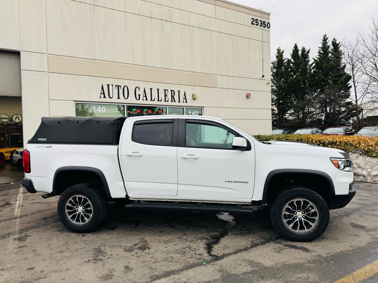 Used 2022 Chevrolet Colorado ZR2 image 4