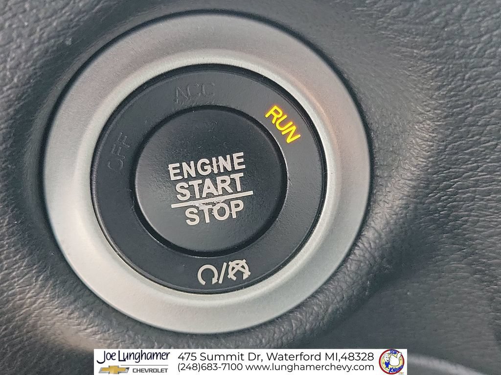 Used 2019 Chrysler Pacifica Touring-L w/ Advanced Safetytec Group FWD image 19
