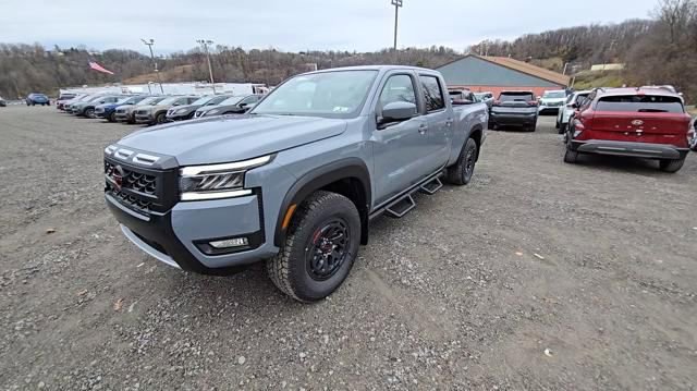 New 2025 Nissan Frontier PRO-4X image 2