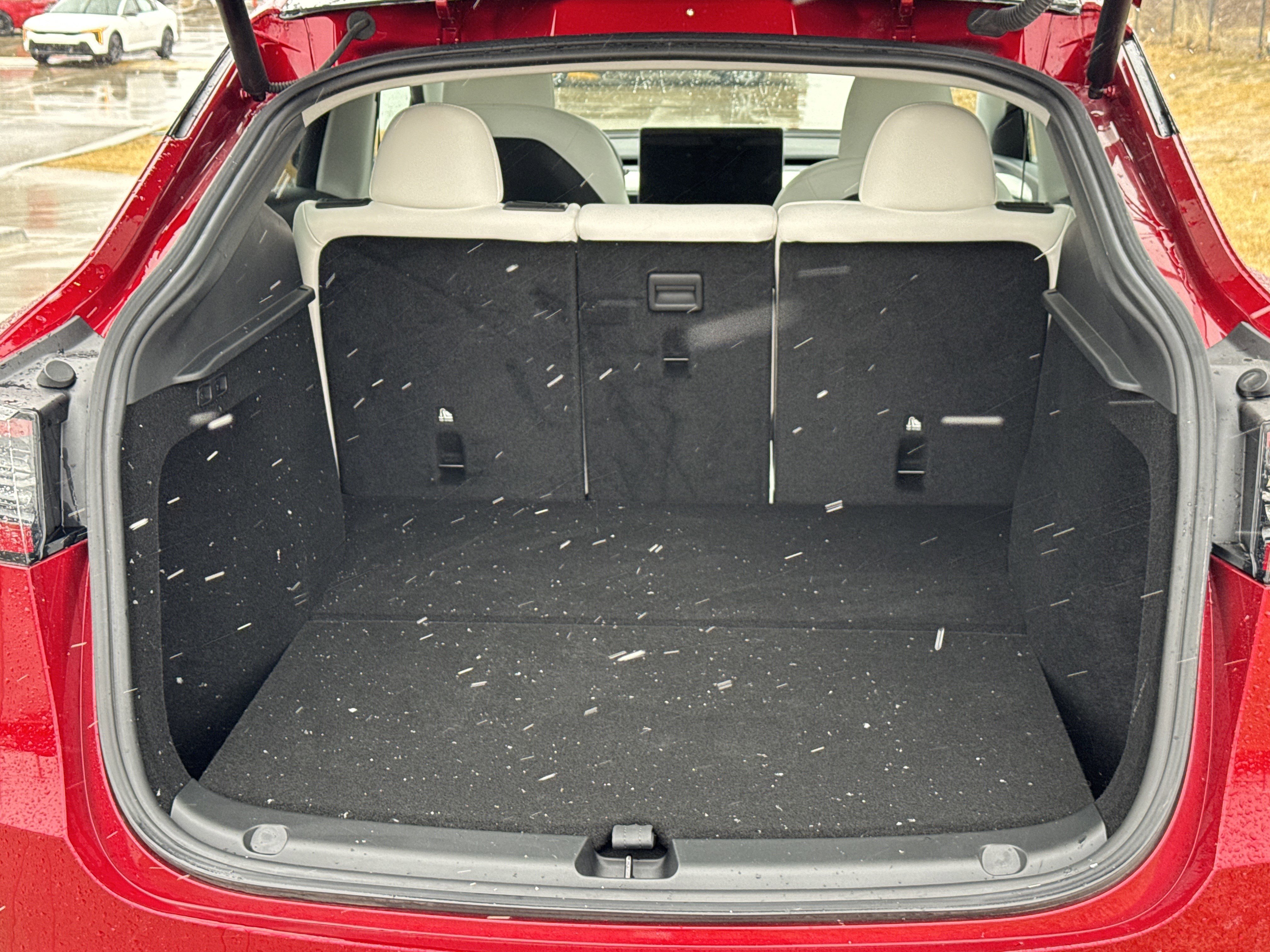 Used 2024 Tesla Model Y Performance image 14