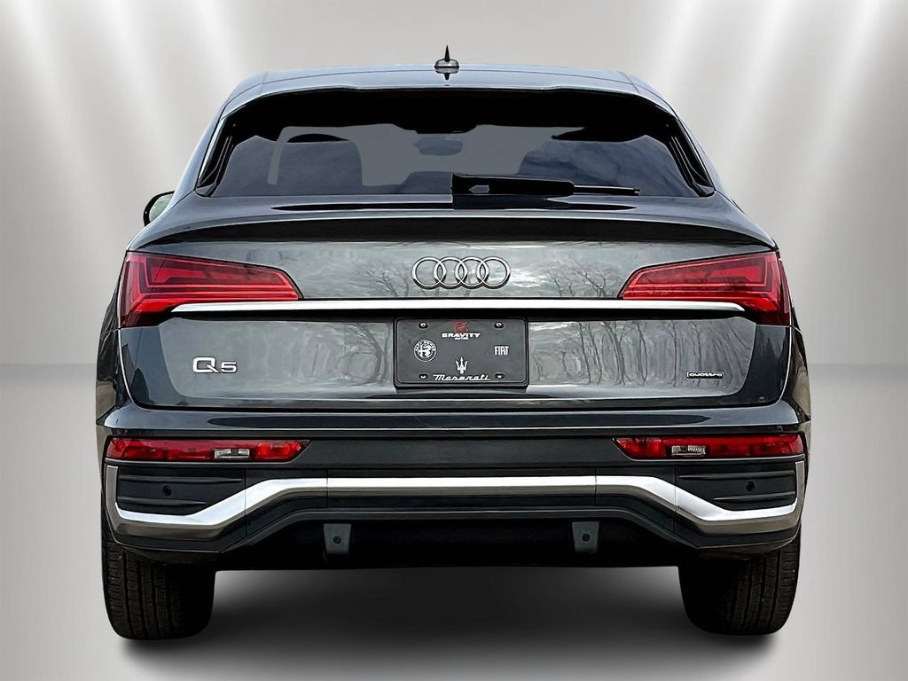 Used 2022 Audi Q5 2.0T Premium AWD/4WD image 5