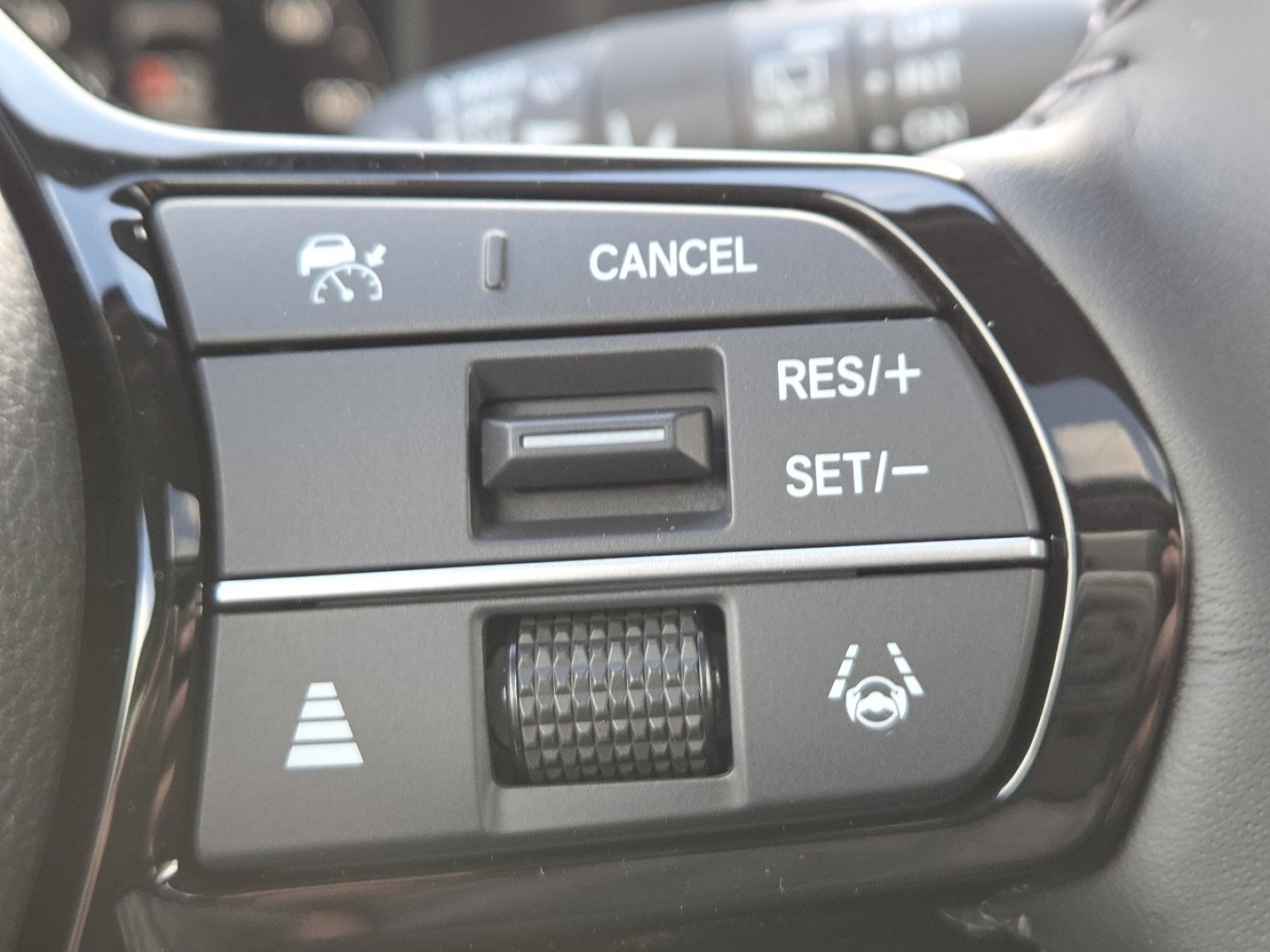 New 2026 Honda CR-V EX-L image 9