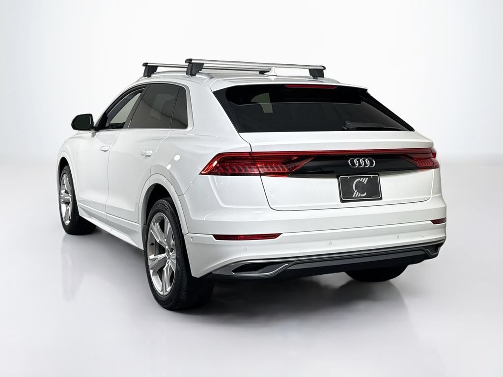 Used 2021 Audi Q8 Premium w/ Convenience Package AWD/4WD image 3