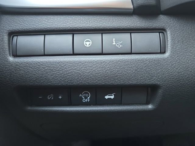 New 2026 Nissan Rogue Platinum w/ Platinum Premium Package image 10