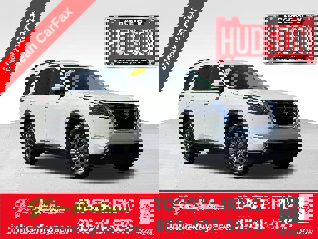 Used 2024 Nissan Pathfinder SV image 1