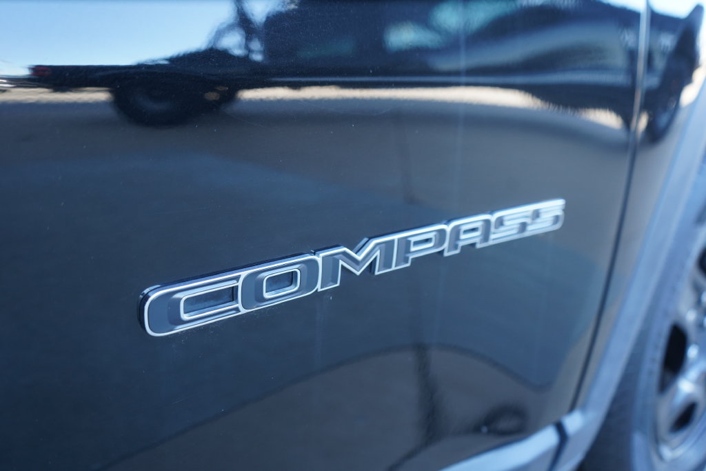 Used 2019 Jeep Compass Sport FWD image 7