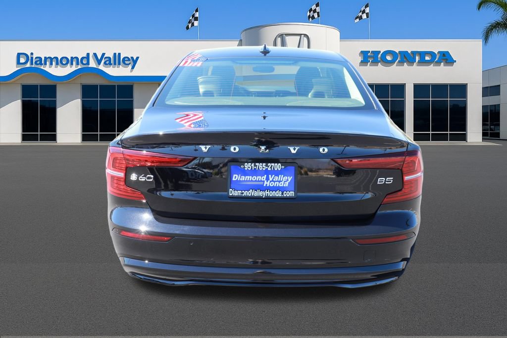 Used 2024 Volvo S60 B5 Core FWD image 5