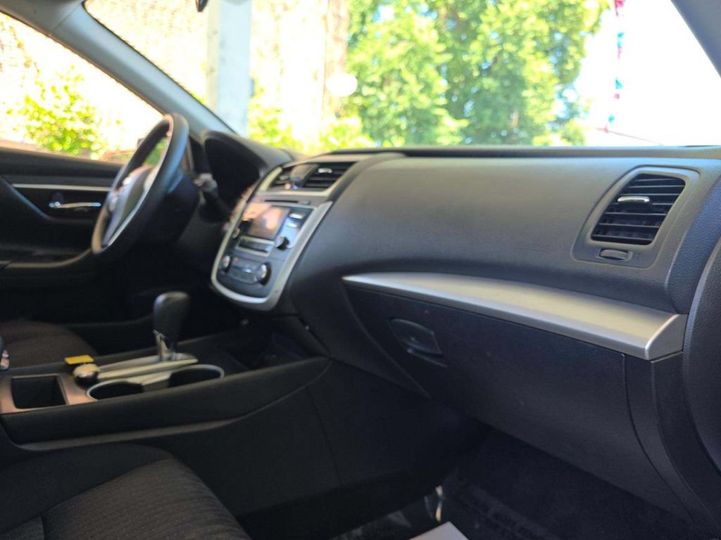 Used 2018 Nissan Altima 2.5 S w/ S Convenience Package FWD image 14