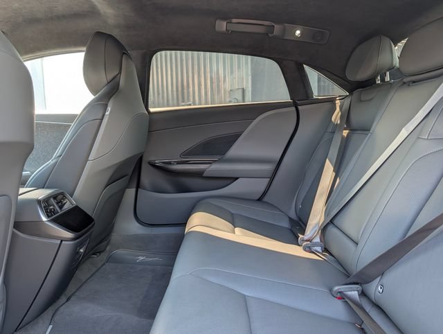 Used 2024 Lucid Air Pure RWD image 16