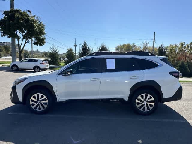 Used 2023 Subaru Outback Premium w/ Popular Package #1 AWD/4WD image 2