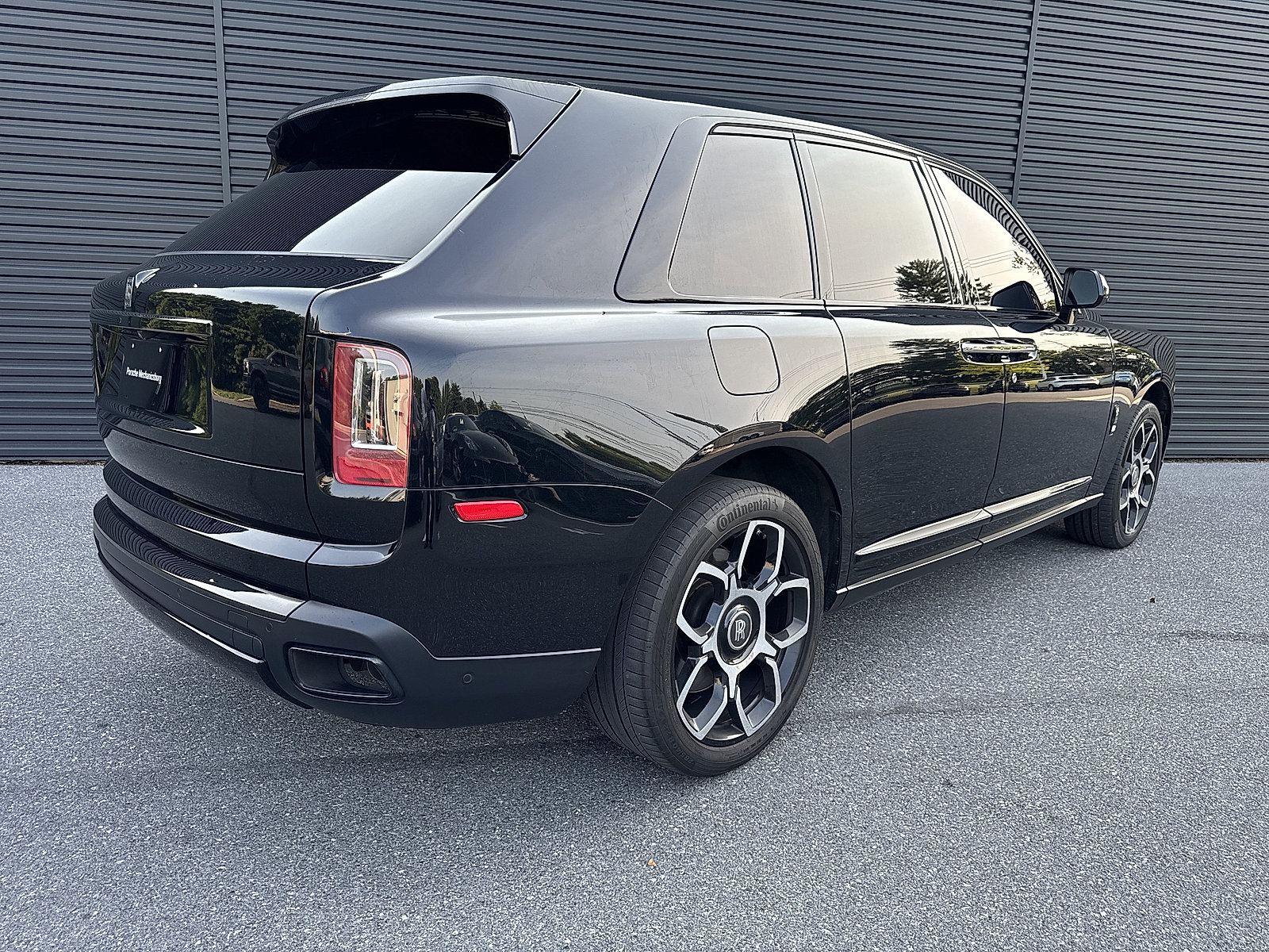 Used 2023 Rolls-Royce Cullinan Black Badge w/ Driver's Package AWD/4WD image 5