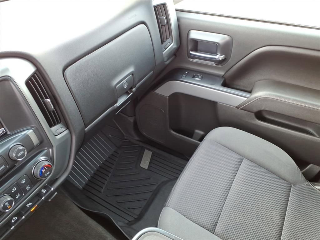 Used 2017 Chevrolet Silverado 1500 LT w/ All Star Edition image 27