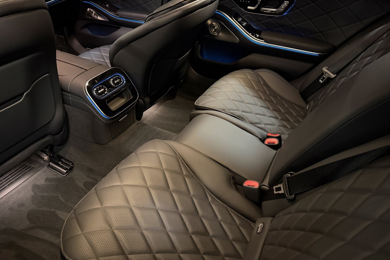 New 2027 Mercedes-Benz S 580 4MATIC Sedan image 11
