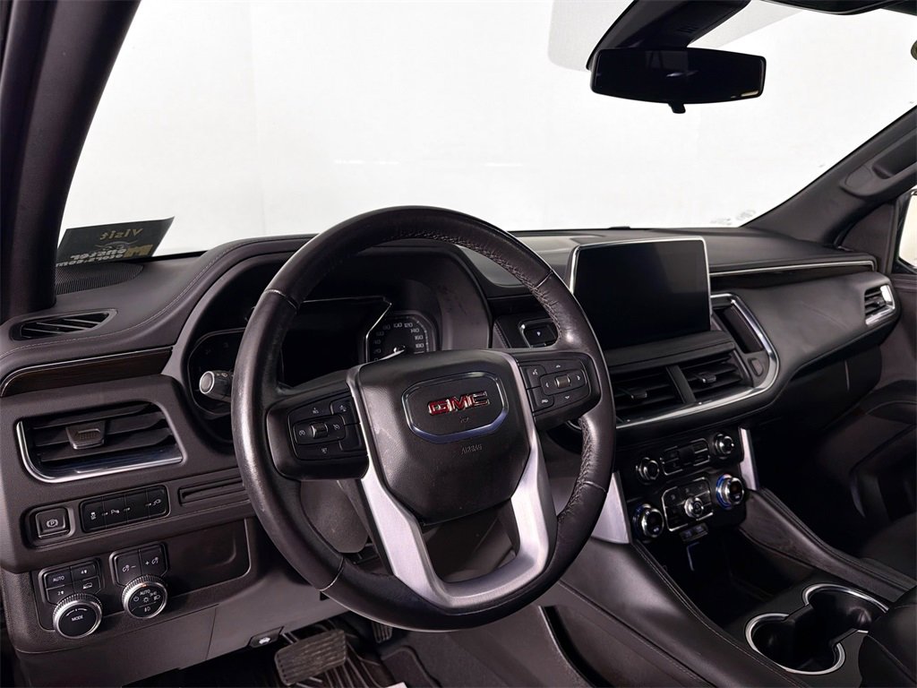 Used 2021 GMC Yukon XL SLE image 9