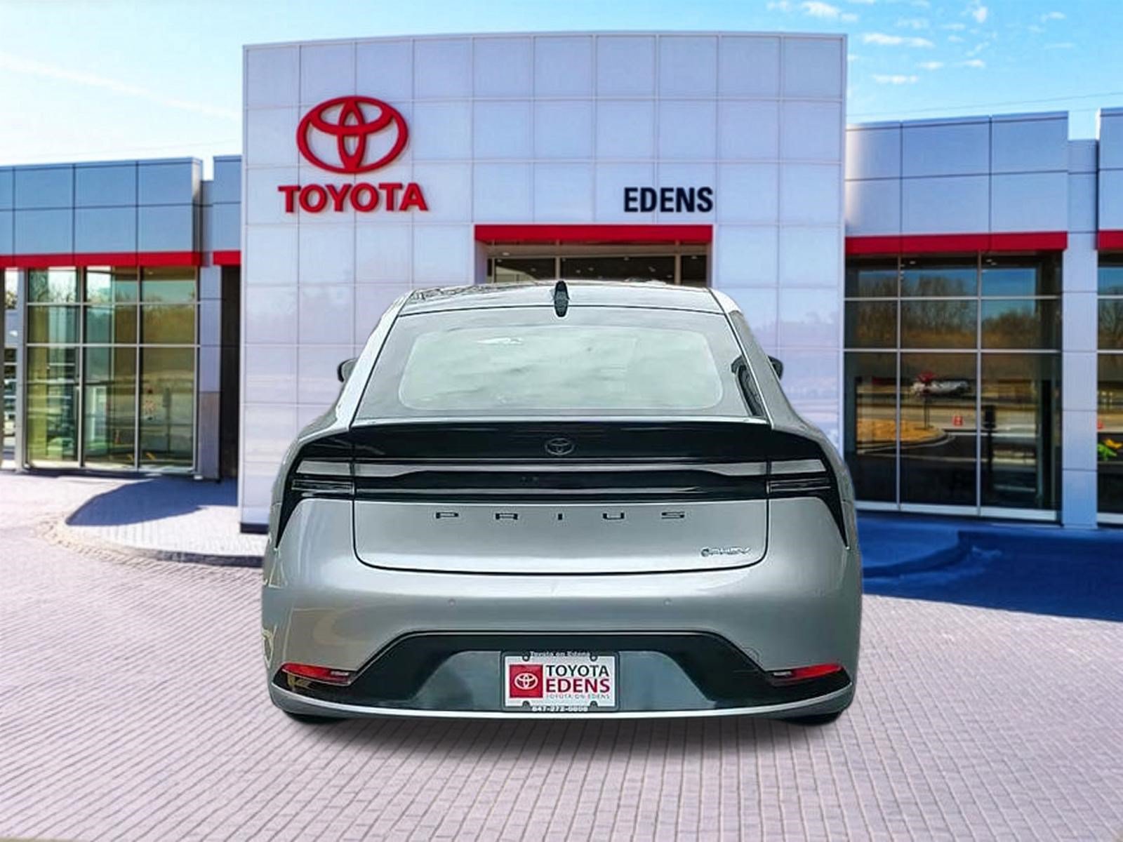New 2026 Toyota Prius Plug-In Hybrid w/ Limited Premium Package FWD image 4