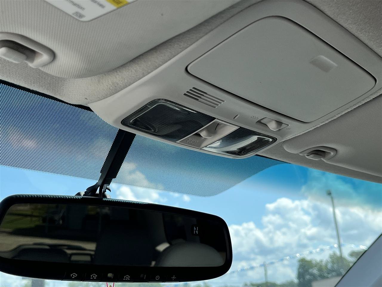 Used 2011 Subaru Forester 2.5X Premium w/ All-Weather Pkg AWD/4WD image 29