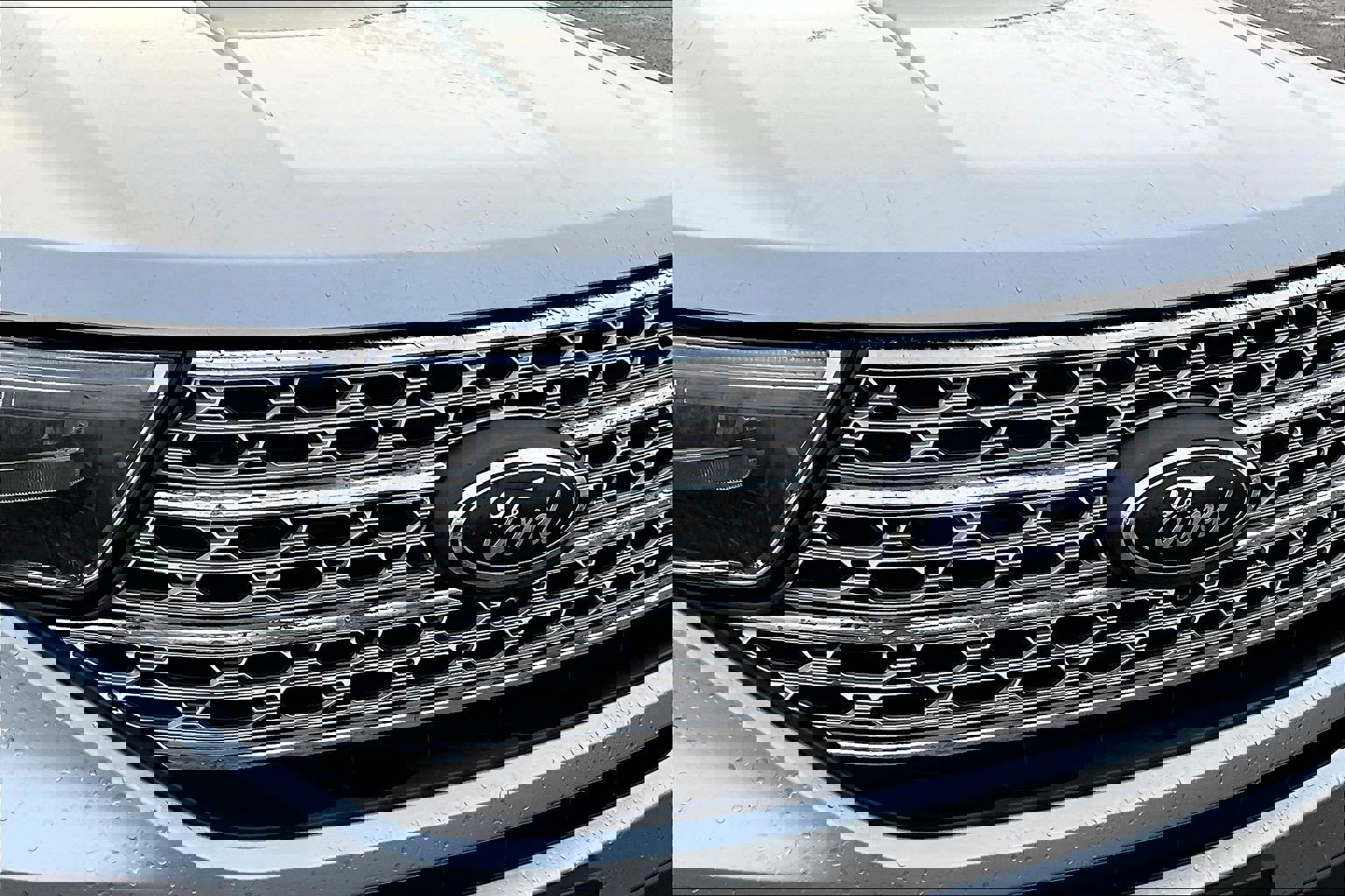 Used 2021 Ford Explorer Limited w/ Equipment Group 301A image 33