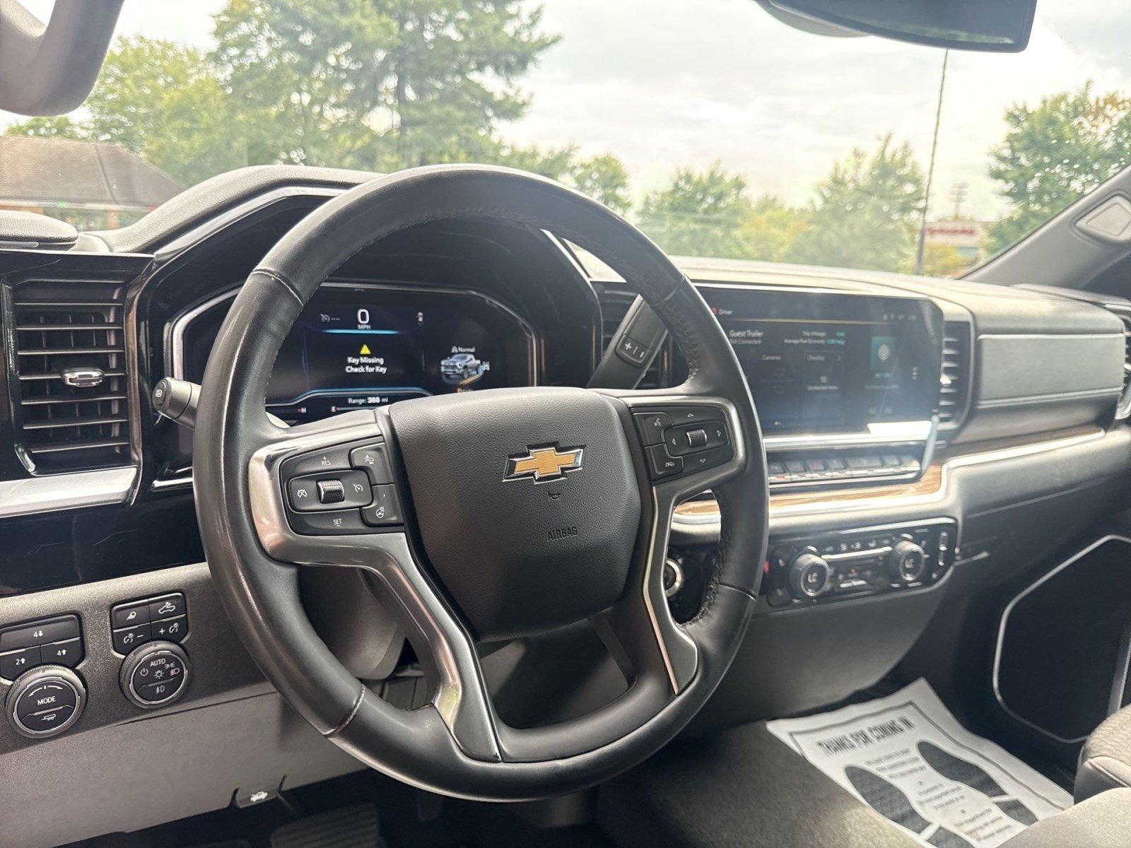 Used 2025 Chevrolet Silverado 3500 LT w/ Safety Package AWD/4WD image 16