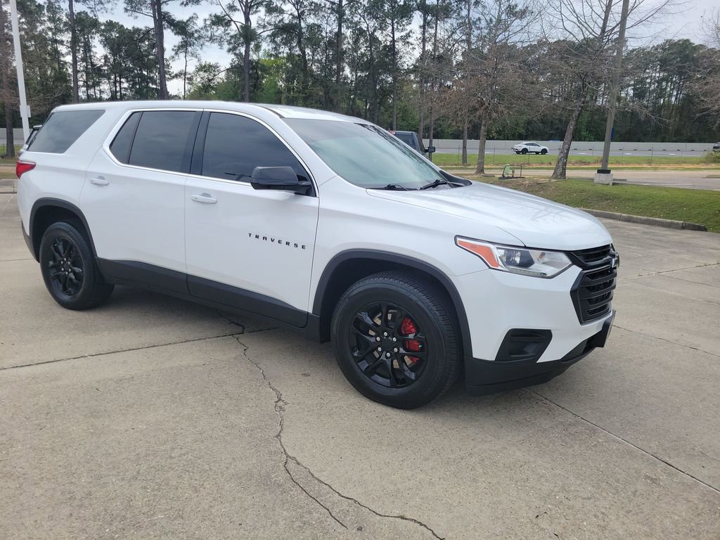 Used 2020 Chevrolet Traverse LS w/ LPO, Blackout Package image 11