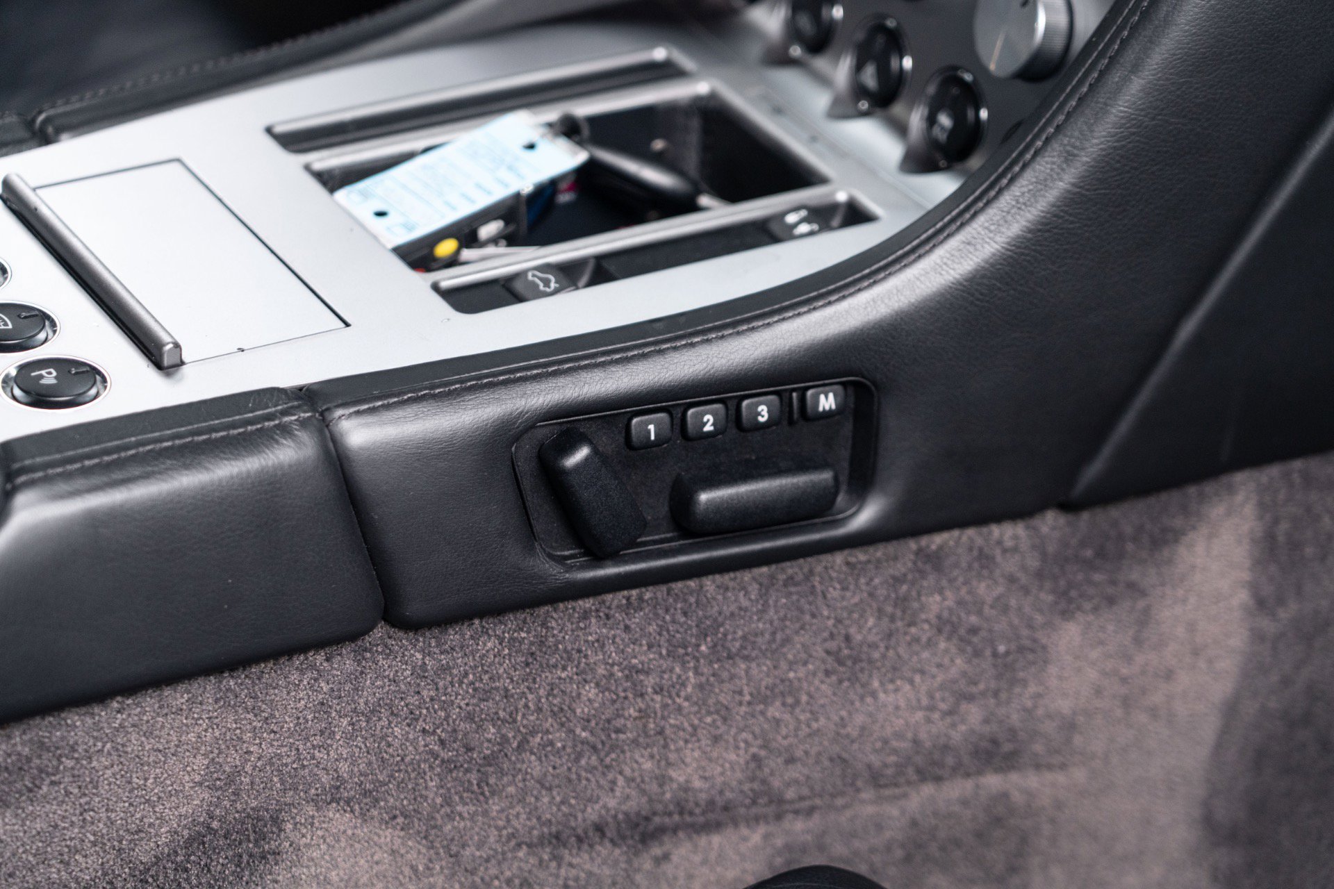 Used 2007 Aston Martin DB9 Coupe RWD image 69