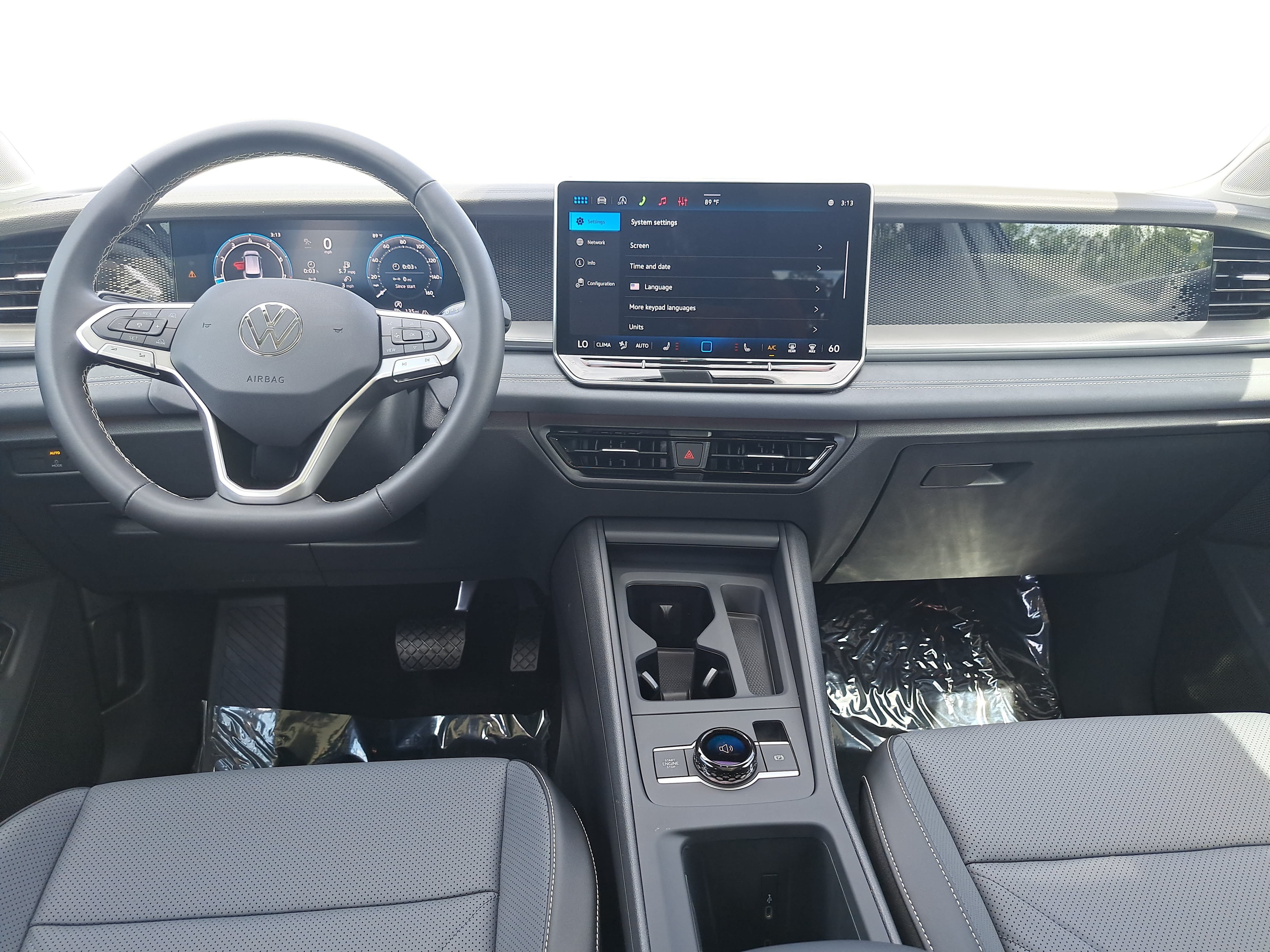 New 2026 Volkswagen Tiguan SE AWD/4WD image 9